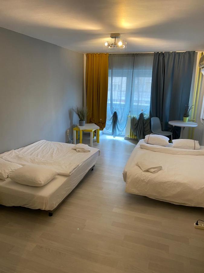 Green Apartment 96 Bucarest Esterno foto